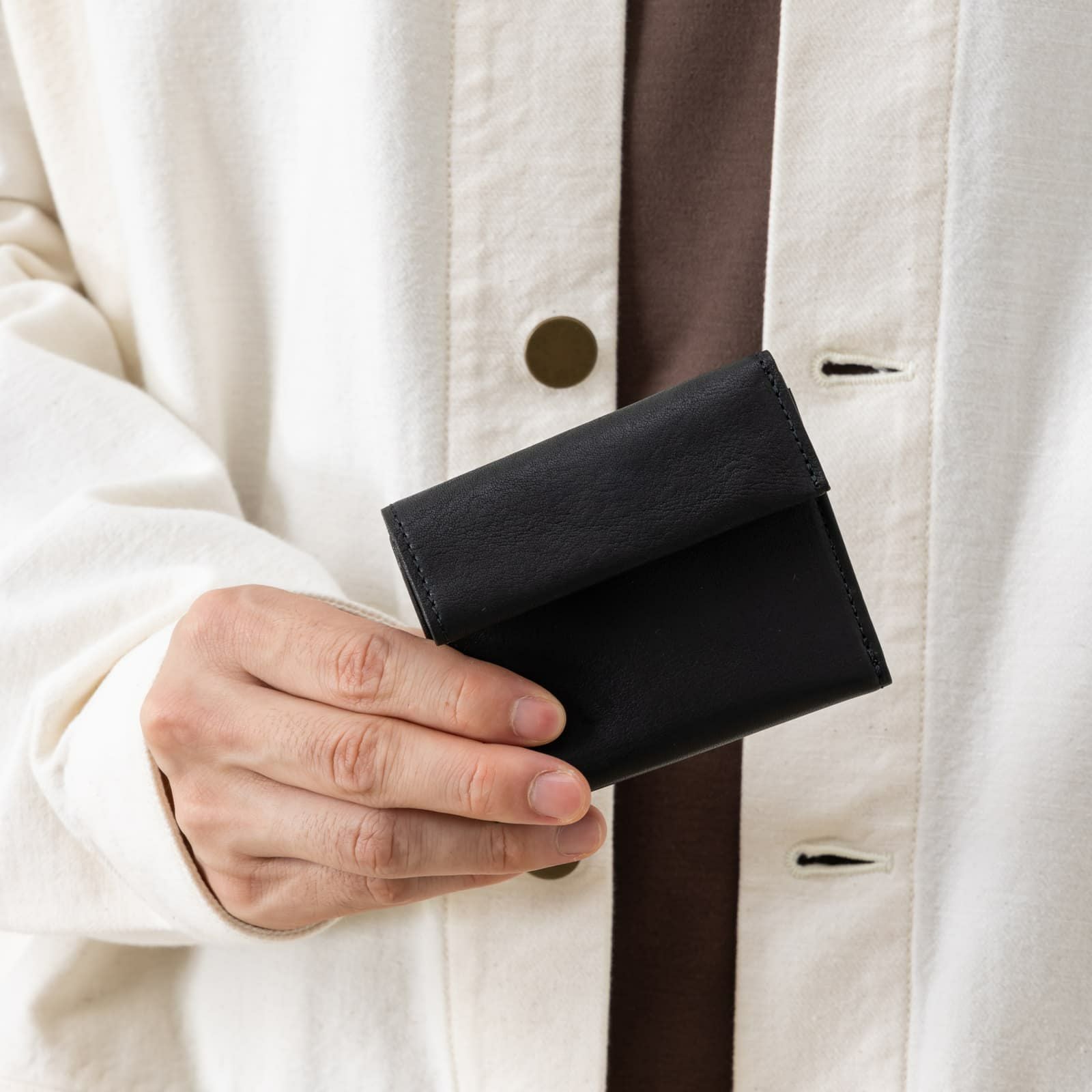 CLASP TRIFOLD WALLET 三つ折り財布 BONO | Multiverse マルチバース