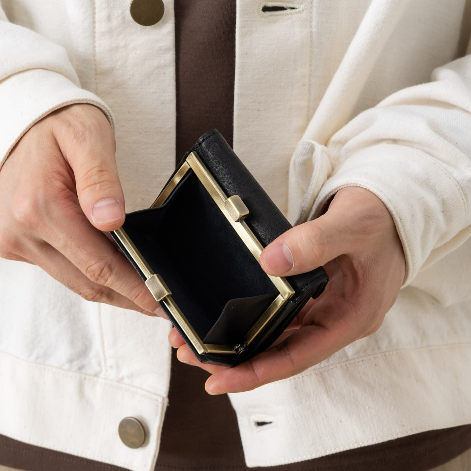 CLASP TRIFOLD WALLET 三つ折り財布 BONO | Multiverse マルチバース