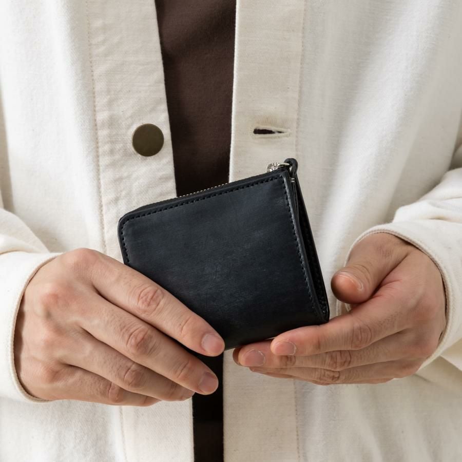LZIP SHORT MINI WALLET 二つ折り財布 BRIDLE | Multiverse マルチバース