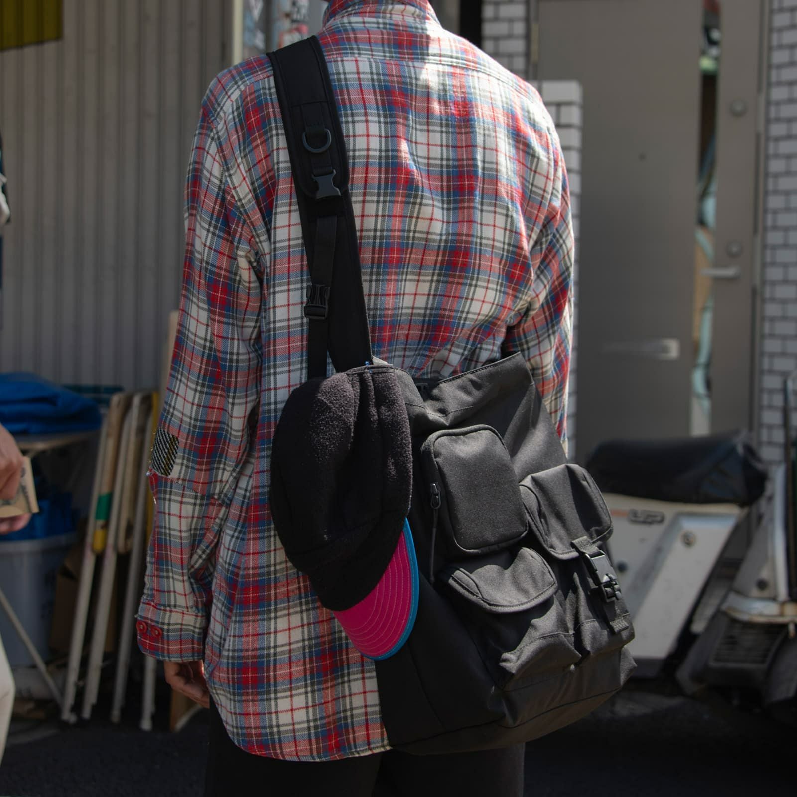 MULTI POCKETS SHOULDER BAG ショルダーバッグ BCL-69 | Multiverse