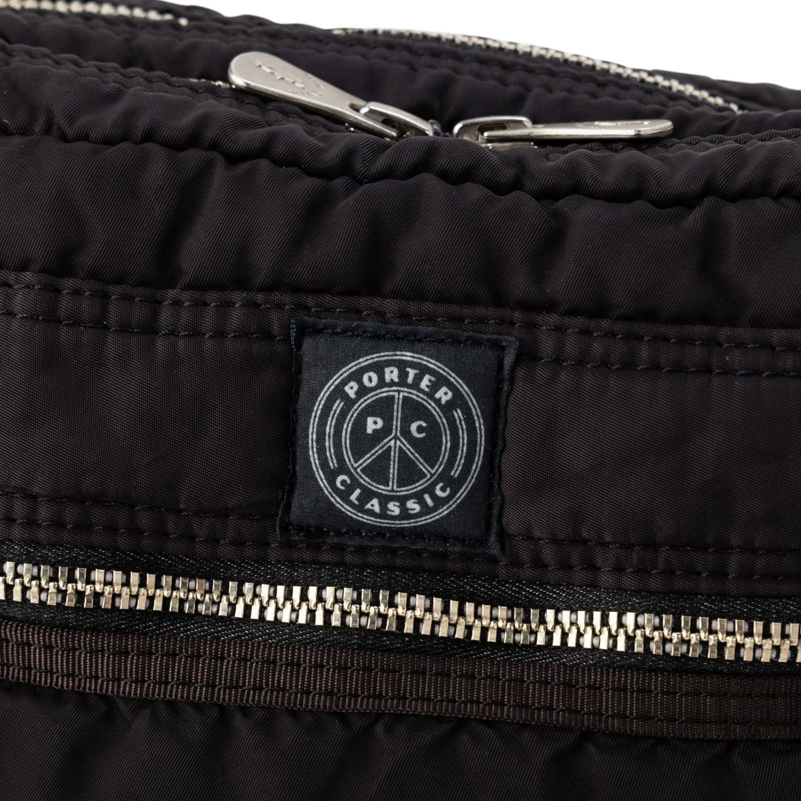PORTER CLASSIC ポータークラシック SUPER NYLON SIMPLE SHOULDER BAG PORTER CLASSIC ポータークラシック SUPER NYLON SIMPLE SHOULDER BAG