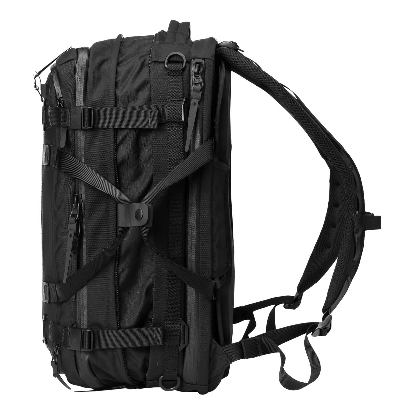 【定価7.8万円超】BLACKEMBERFORGE40拡張式トラベルバッグ40L FORGE 40 EMBERTEX バックパック リュック ブリーフケース